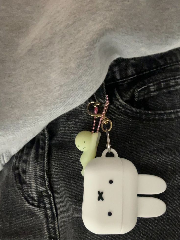 4. AirPods for Editing and Solo Café Days photo 2