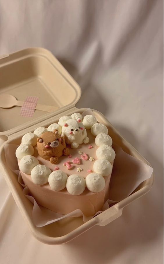5. Dot Cakes vs Korean Bento Cakes photo 2
