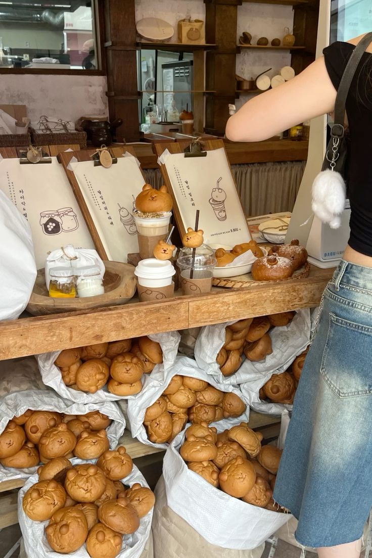 4. Where Dot Cakes Could Show Up in Seoul First photo 1