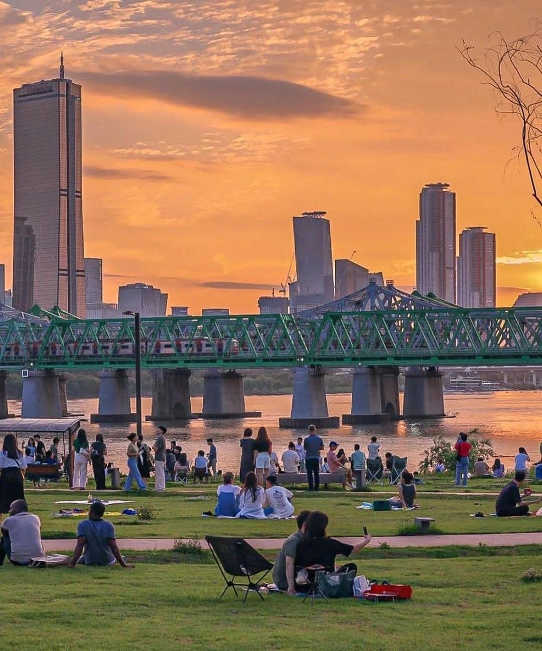 13. Hangang Park photo 1
