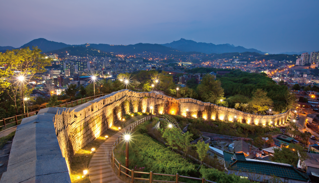 24. Seoul City Wall Trail photo 2