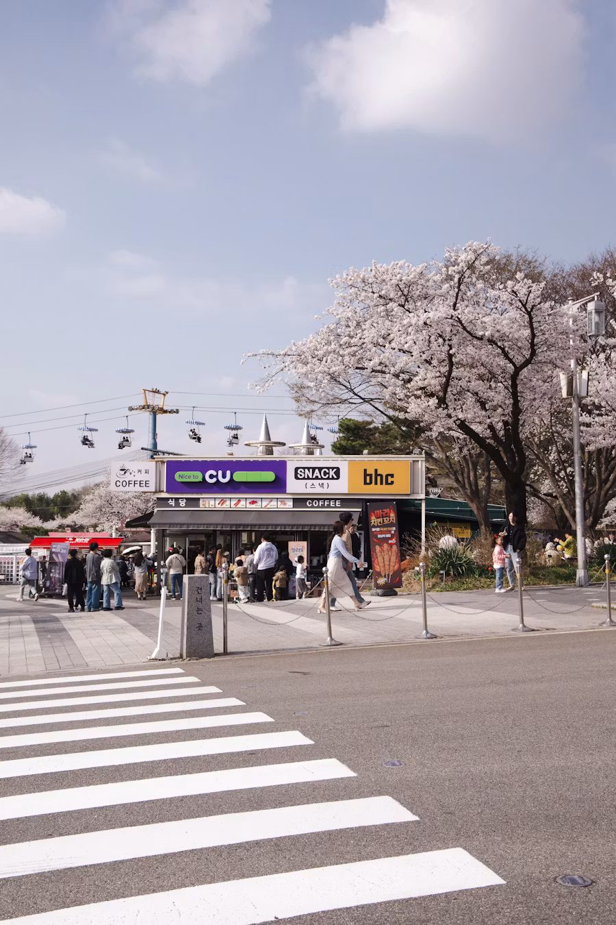 3. Convenience Stores Became Part of Seoul's Everyday Infrastructure