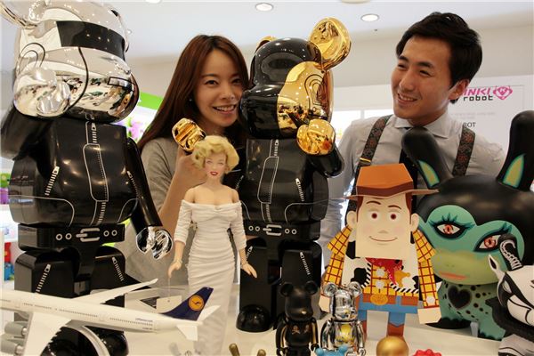 8. Adults Buying Toys Is Already Normal in Korea