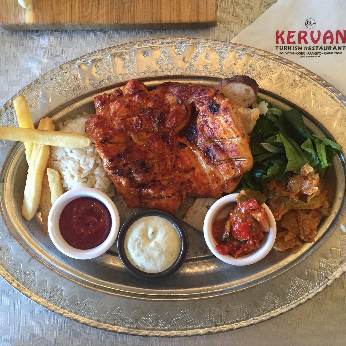 1. Kervan: The Easiest Sit-Down Dinner Near Itaewon Station