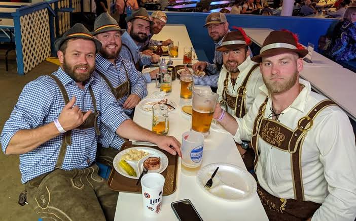 6. Eat and Drink at Garak Oktober Fest
