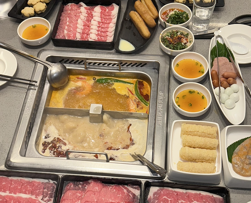 7. Free Porridge, Refillable Broth, and Haidilao Service