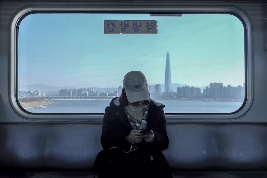 6. Long Commutes Encourage People to Optimize Every Minute