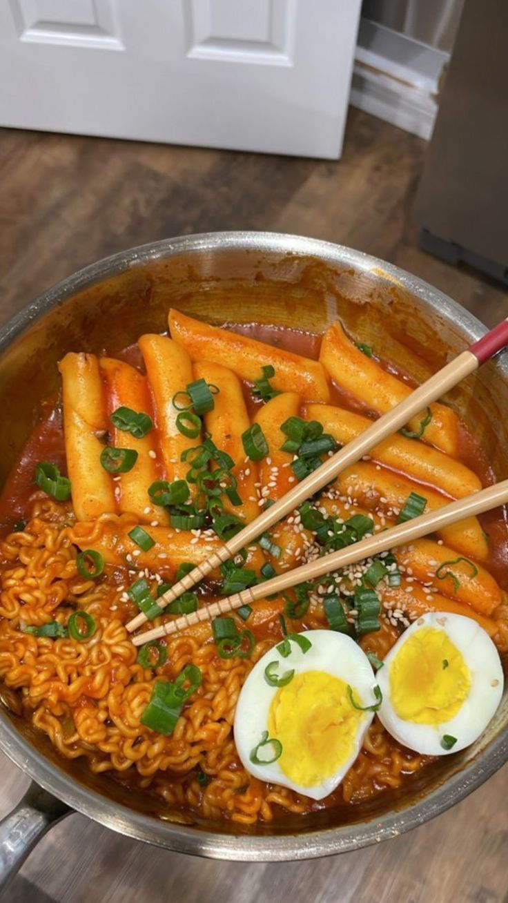 Korean convenience store ramyeon bowl