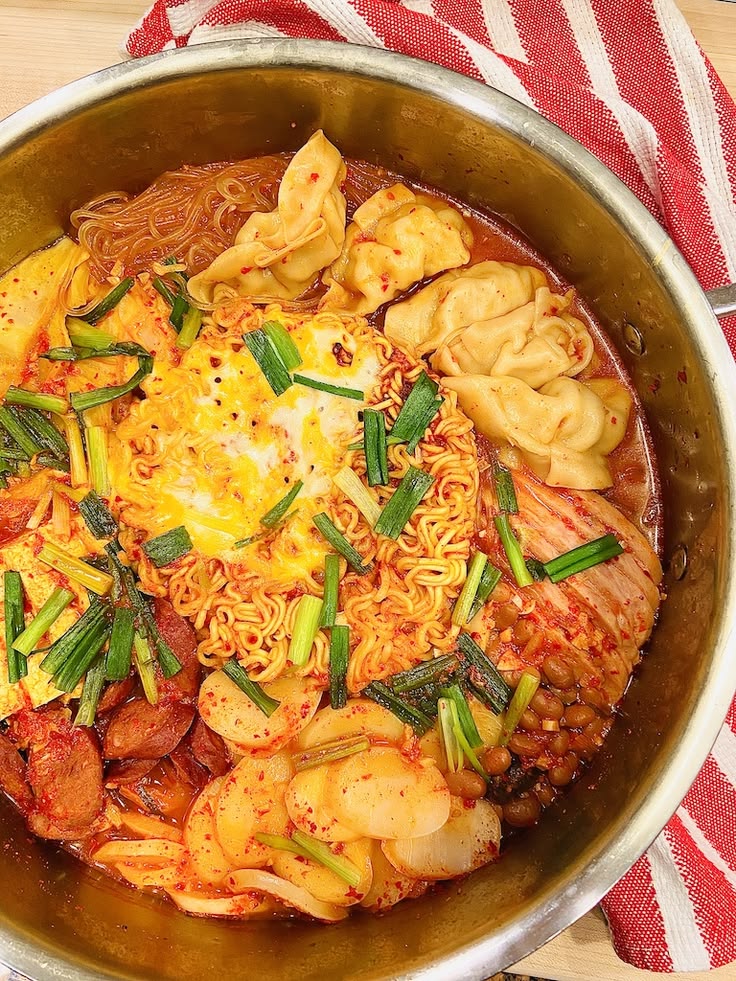 9. Ramyeon + Kimchi photo 2