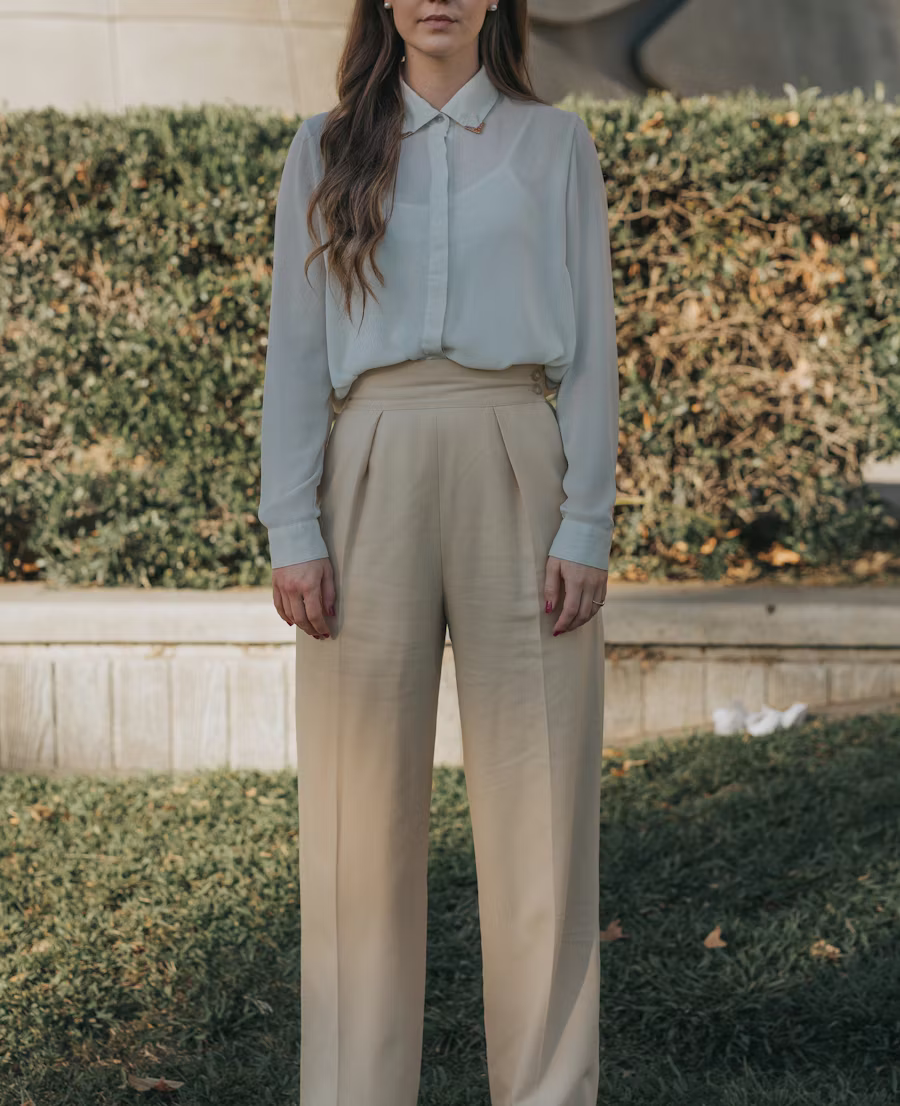 4. Why Korean Girls Wear Long Pants Even in Summer