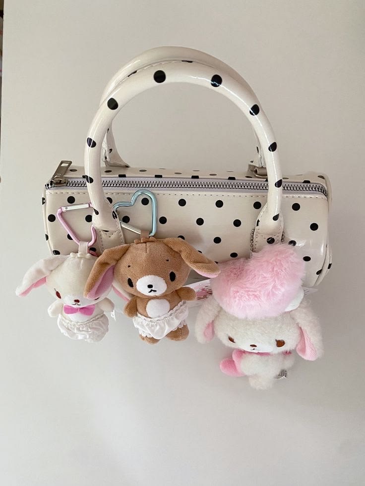 6. Small Bags, Hair Clips, and Simple Accessories photo 1