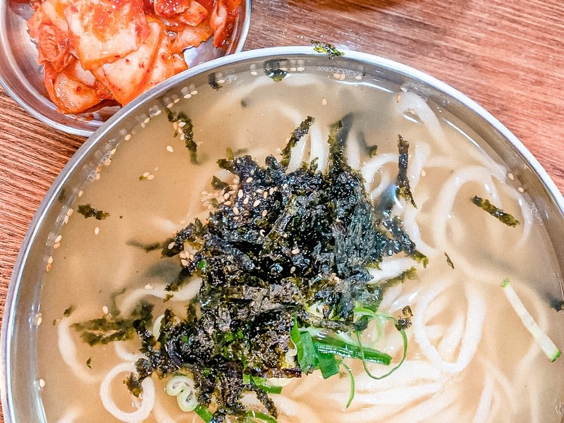 4. ₩4,000: Kalguksu Is Where I Would Spend My Meal Money