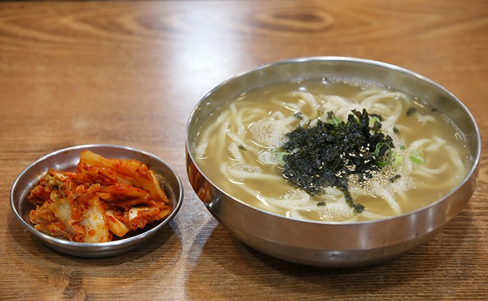6. Sit Down for Kalguksu if You Want an Actual Meal