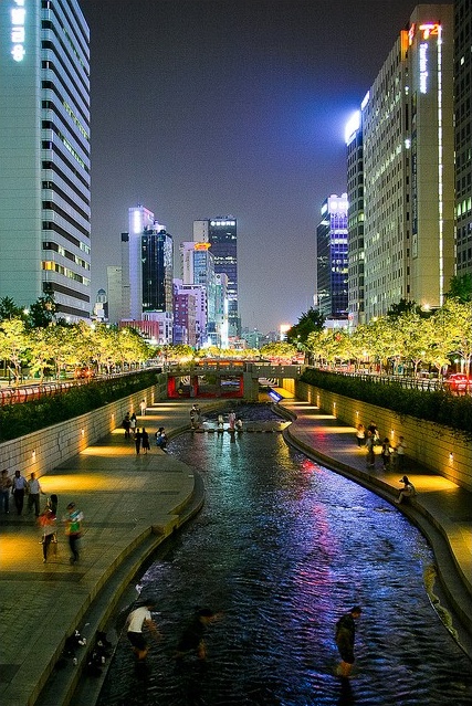 7. Walk Around Seongsu or Ikseondong photo 1