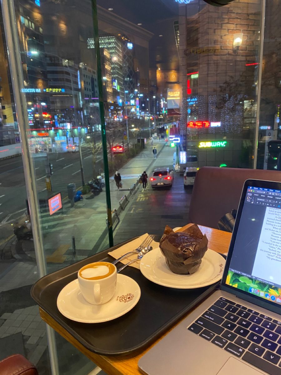 2. Go Café-Hopping at Night photo 1