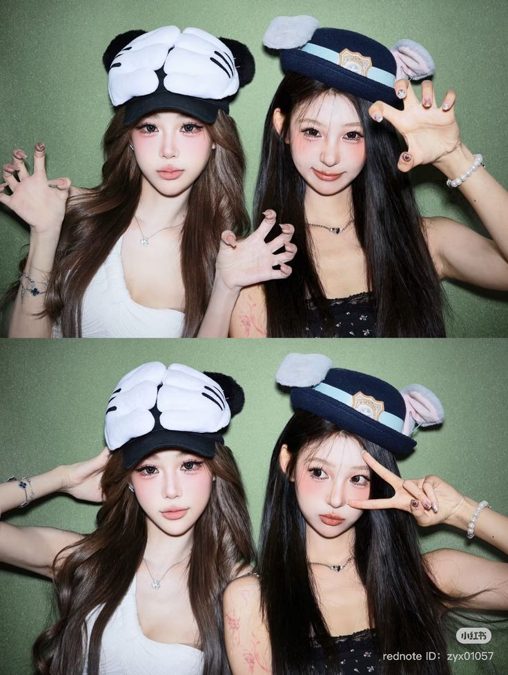 3. Take Korean Photo Booth Pictures photo 1