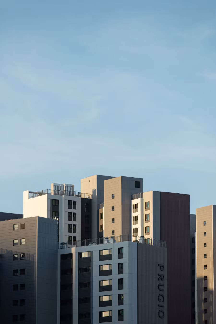 6. Koreans Often Buy Into an Entire Apartment Complex, Not Just One Unit